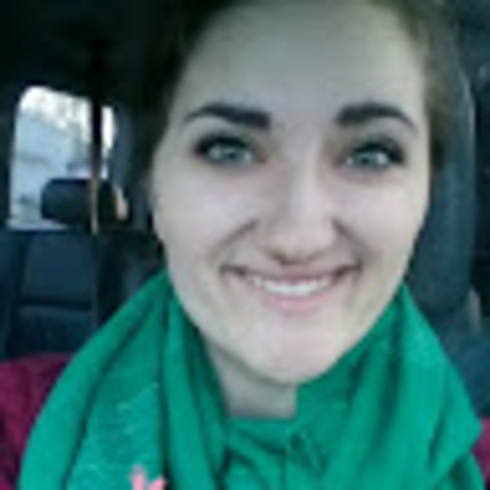 Meet your Posher, Chrystal